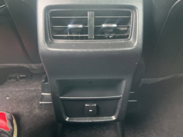 Used 2017 Ford Edge Titanium image 16