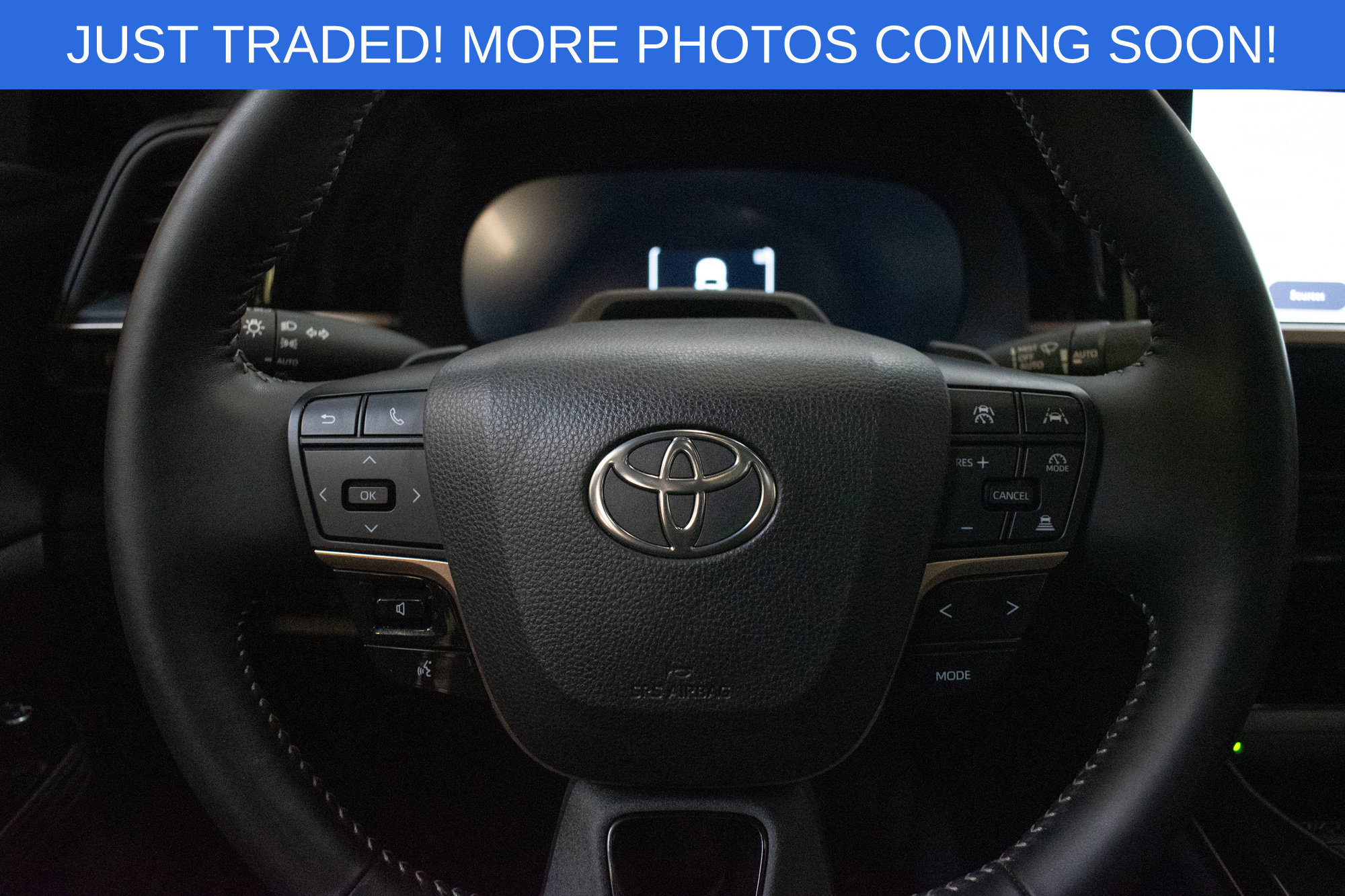 Used 2024 Toyota Crown Platinum AWD/4WD image 12