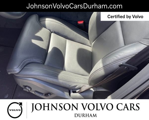 Used 2025 Volvo XC60 T8 Ultra image 9