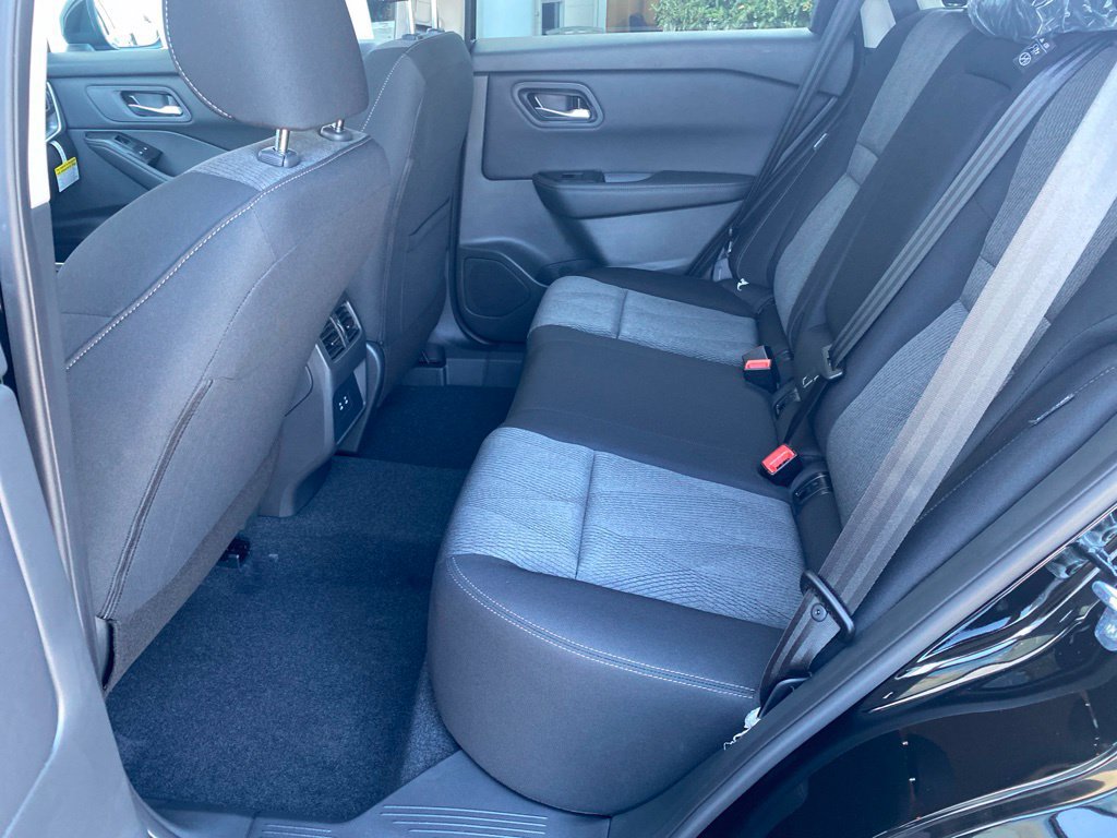 New 2026 Nissan Rogue SV FWD image 22