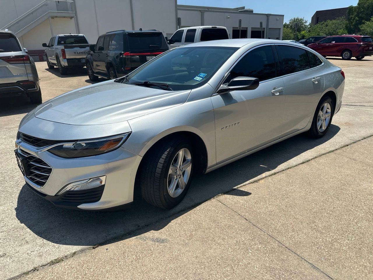 Used 2020 Chevrolet Malibu LS FWD image 1