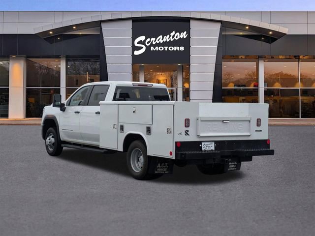 Used 2024 GMC Sierra 3500 Pro w/ Convenience Package image 3