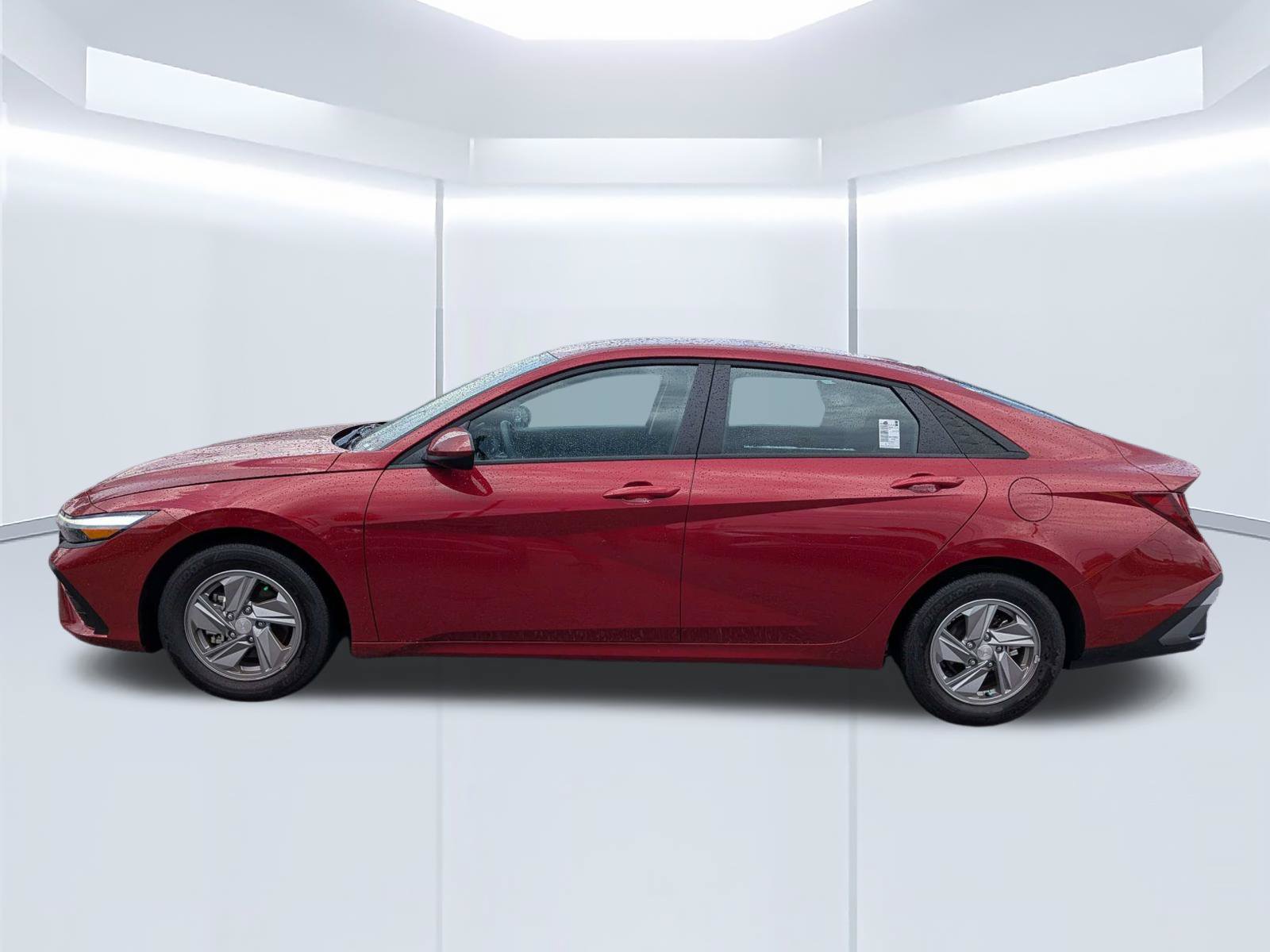 Certified 2026 Hyundai Elantra SE FWD image 7