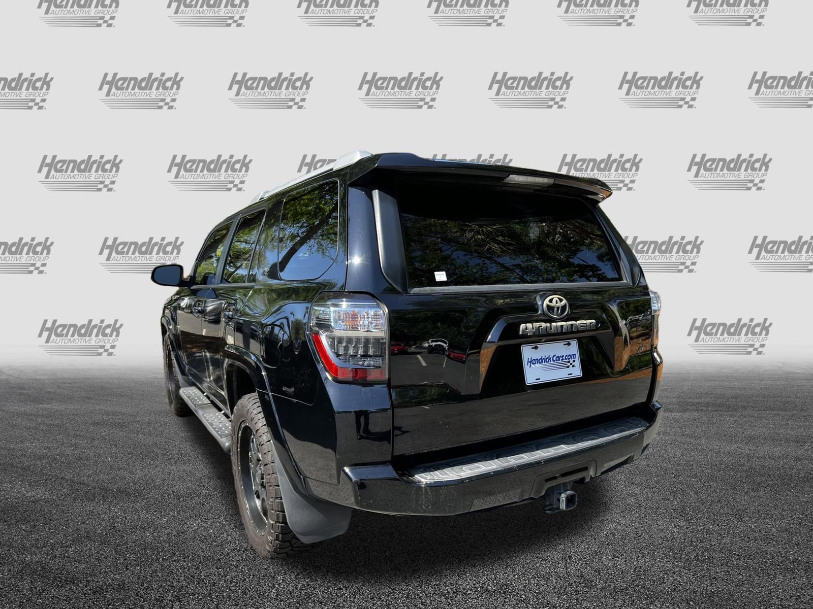 Used 2016 Toyota 4Runner SR5 Premium RWD image 7