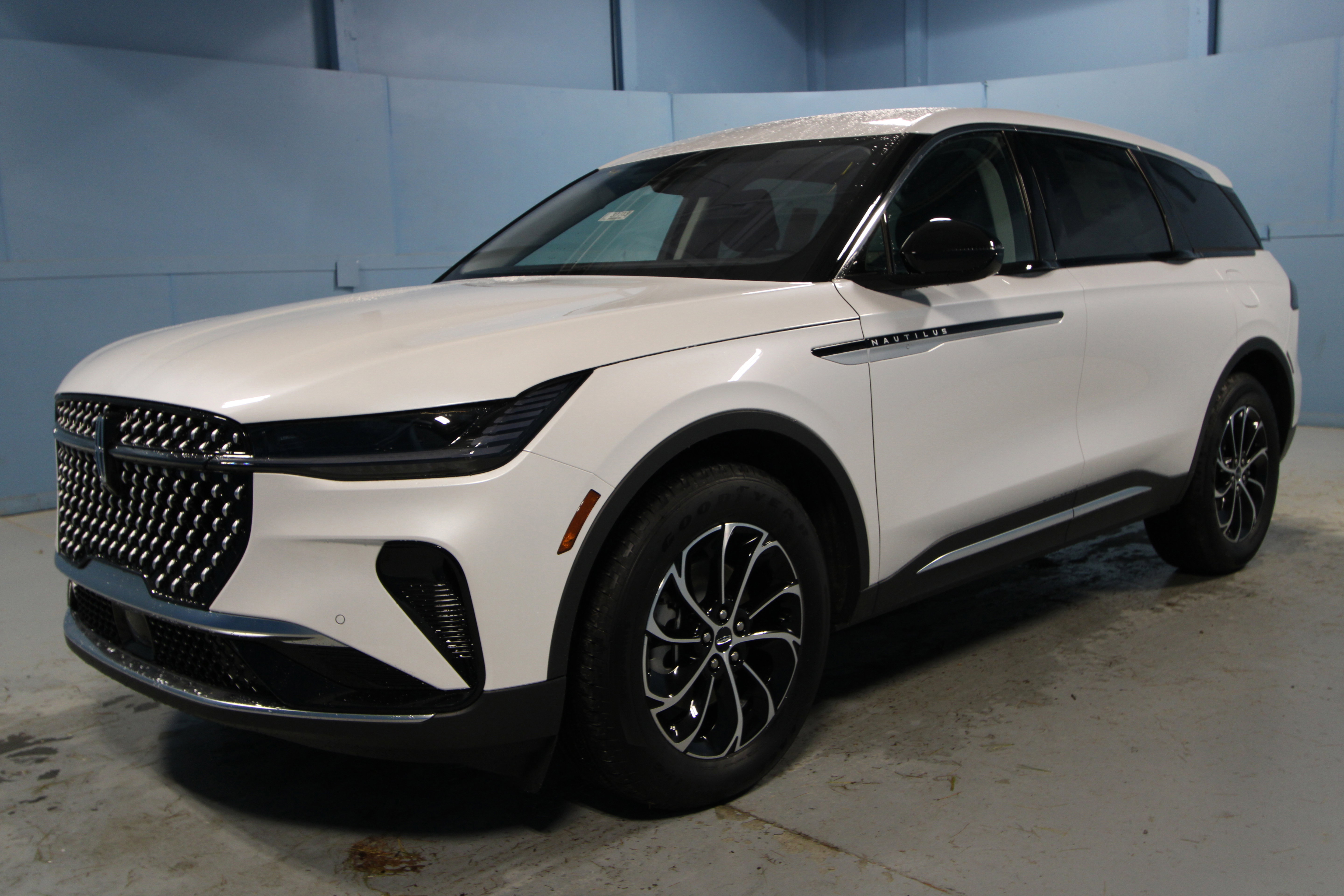 New 2026 Lincoln Nautilus Premier image 31