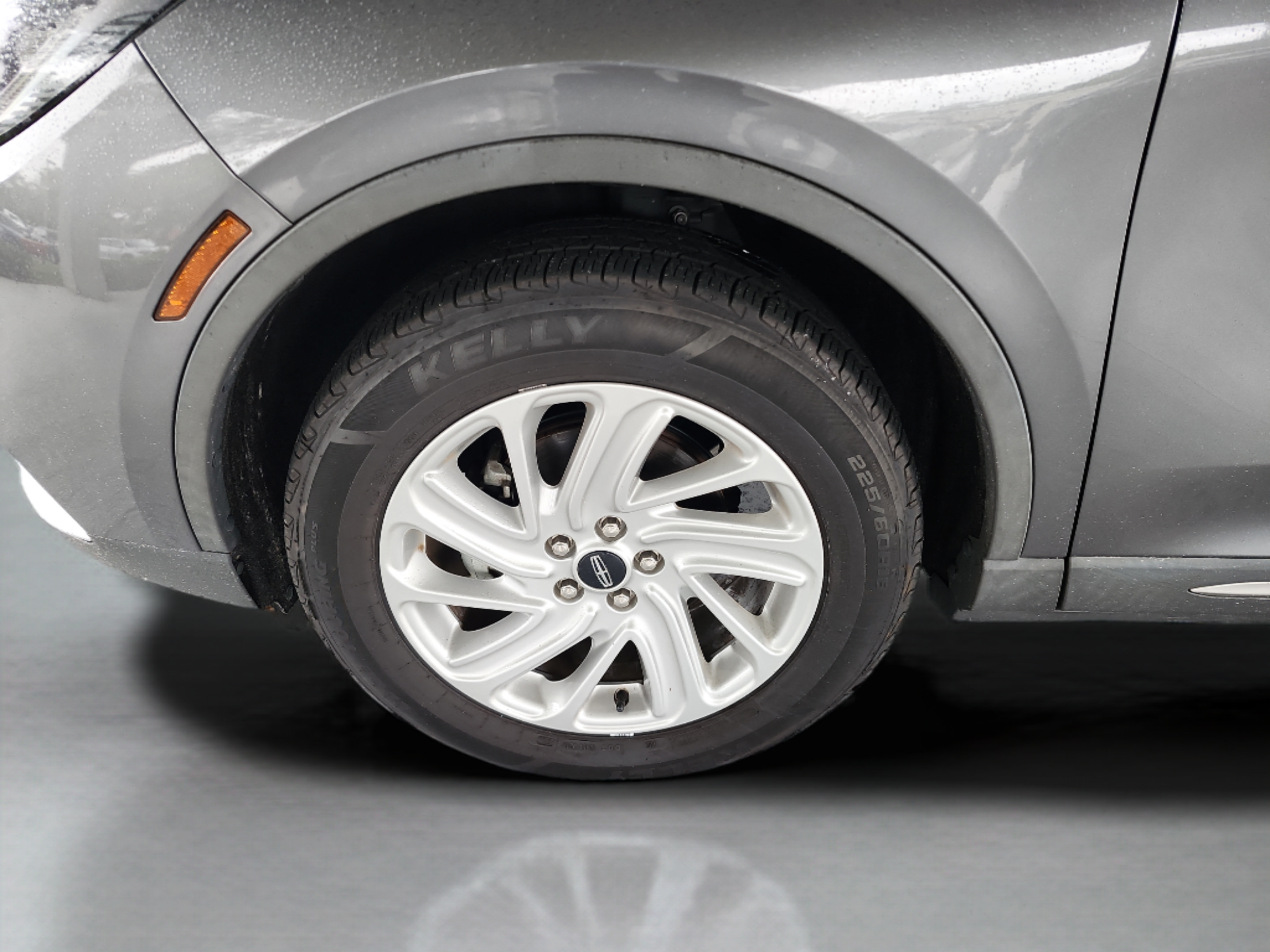 Used 2021 Lincoln Corsair FWD w/ Convenience Package image 30