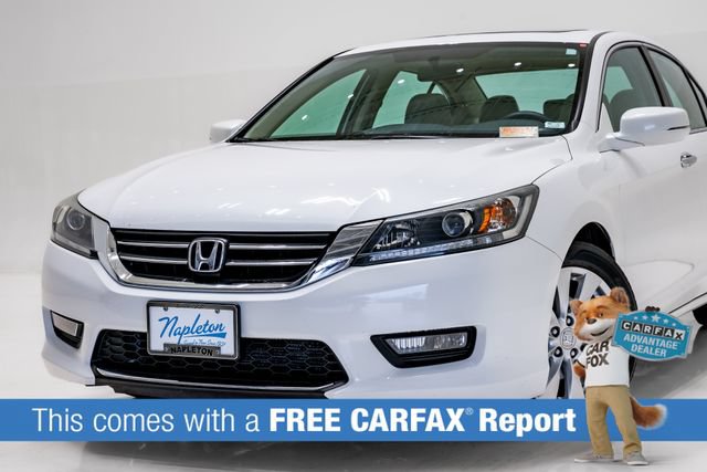 Used 2015 Honda Accord EX image 2
