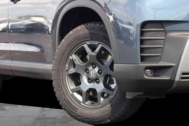 New 2026 Honda Pilot TrailSport image 3
