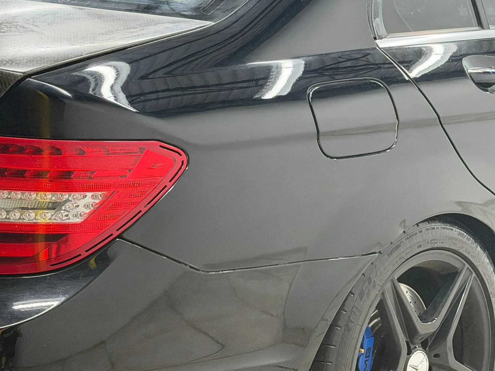 Used 2014 Mercedes-Benz C 63 AMG Sedan image 10