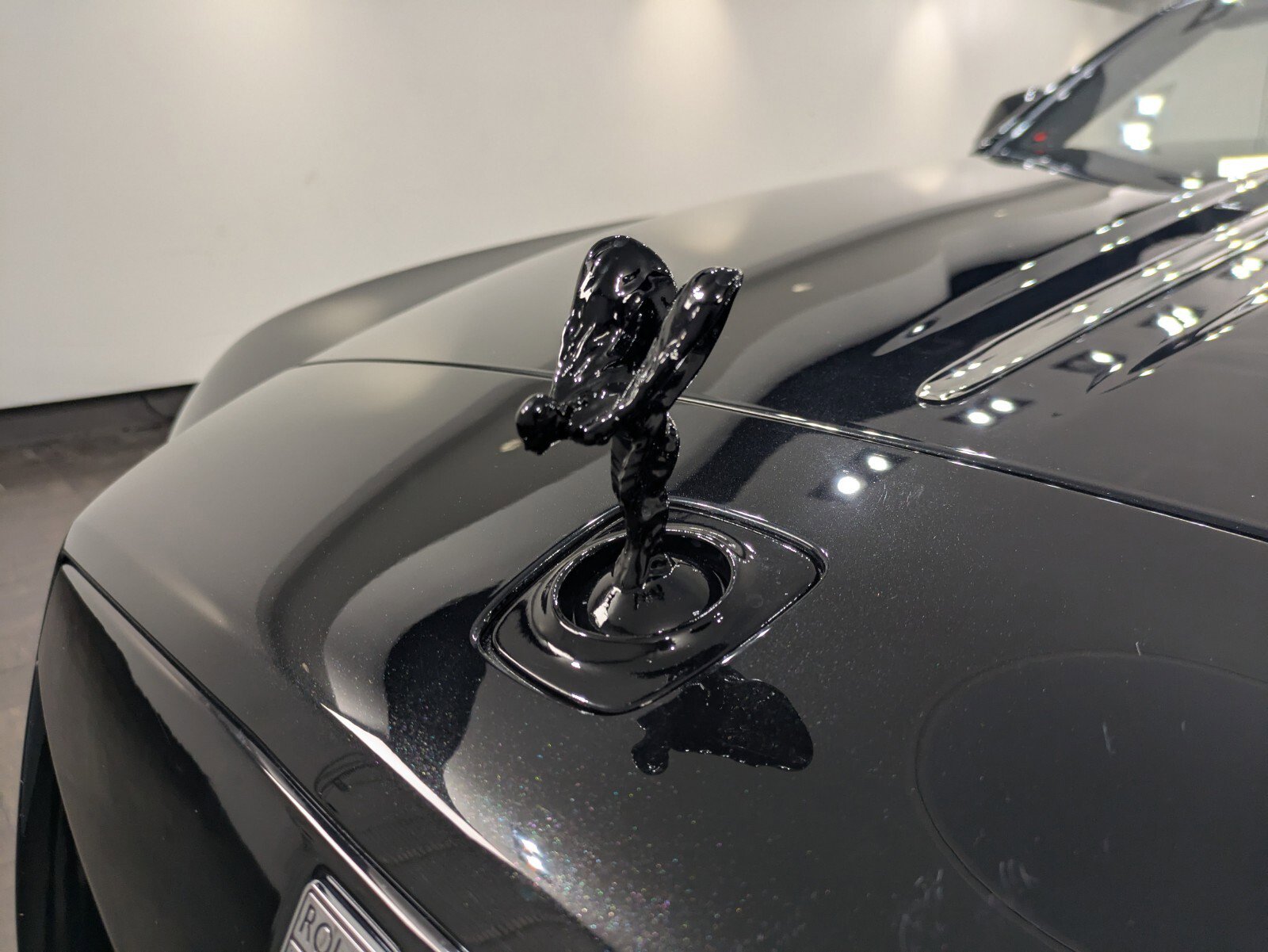 Used 2019 Rolls-Royce Dawn image 28