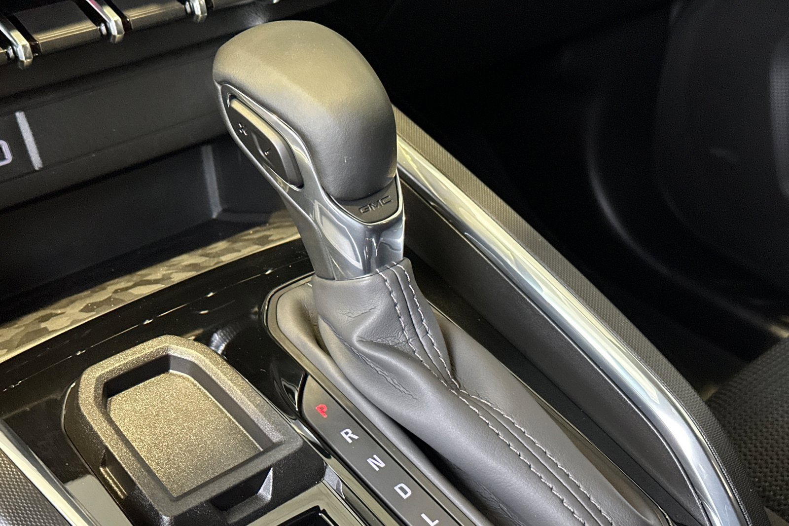 New 2026 GMC Canyon Elevation image 22