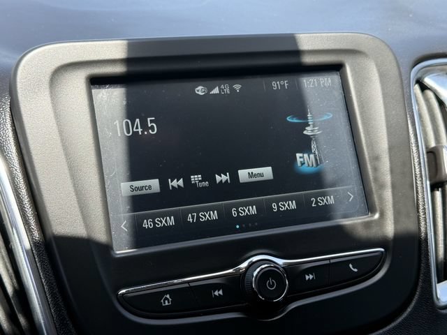 Used 2018 Chevrolet Malibu LT FWD image 16