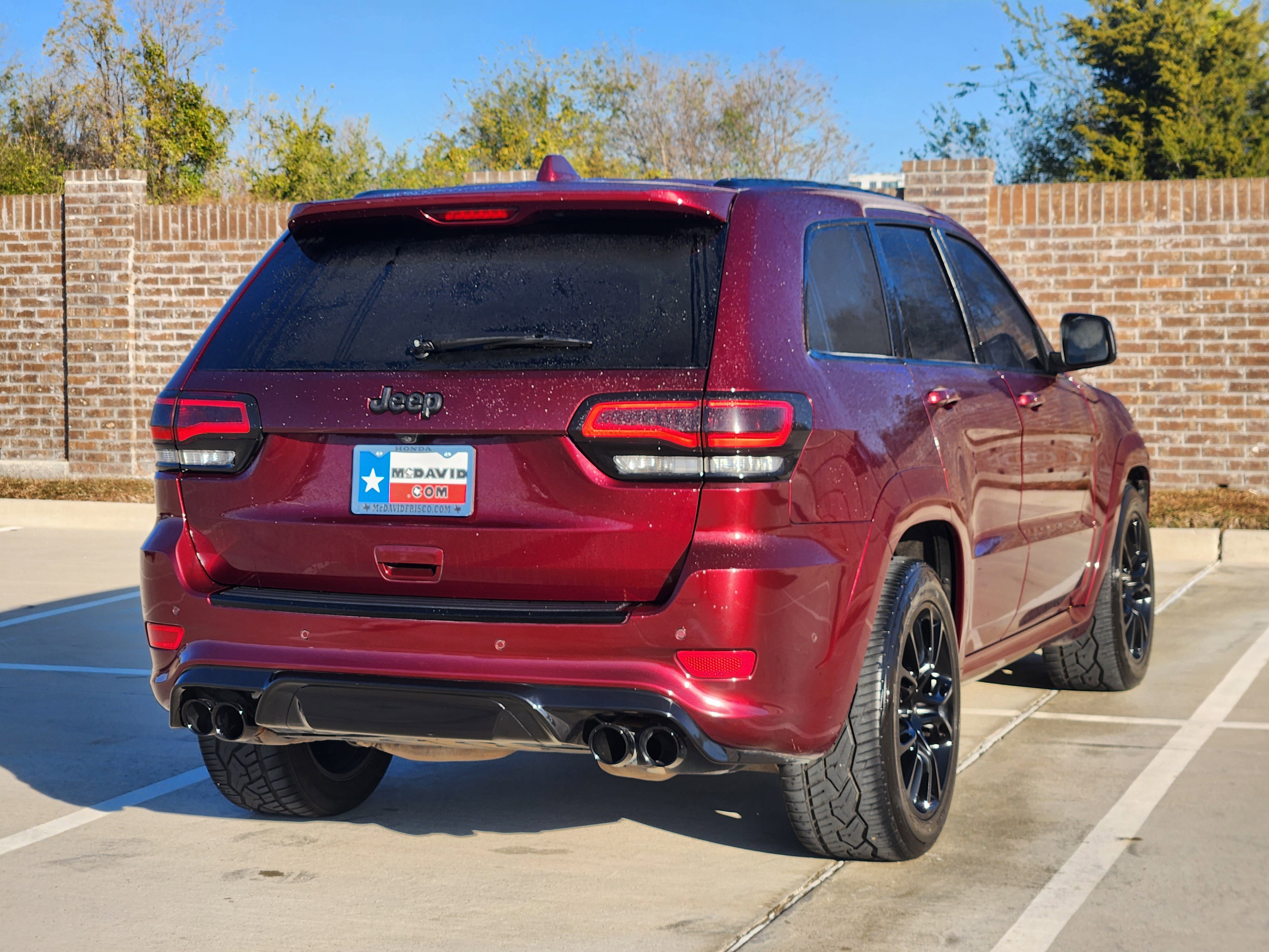 Used 2017 Jeep Grand Cherokee SRT image 6