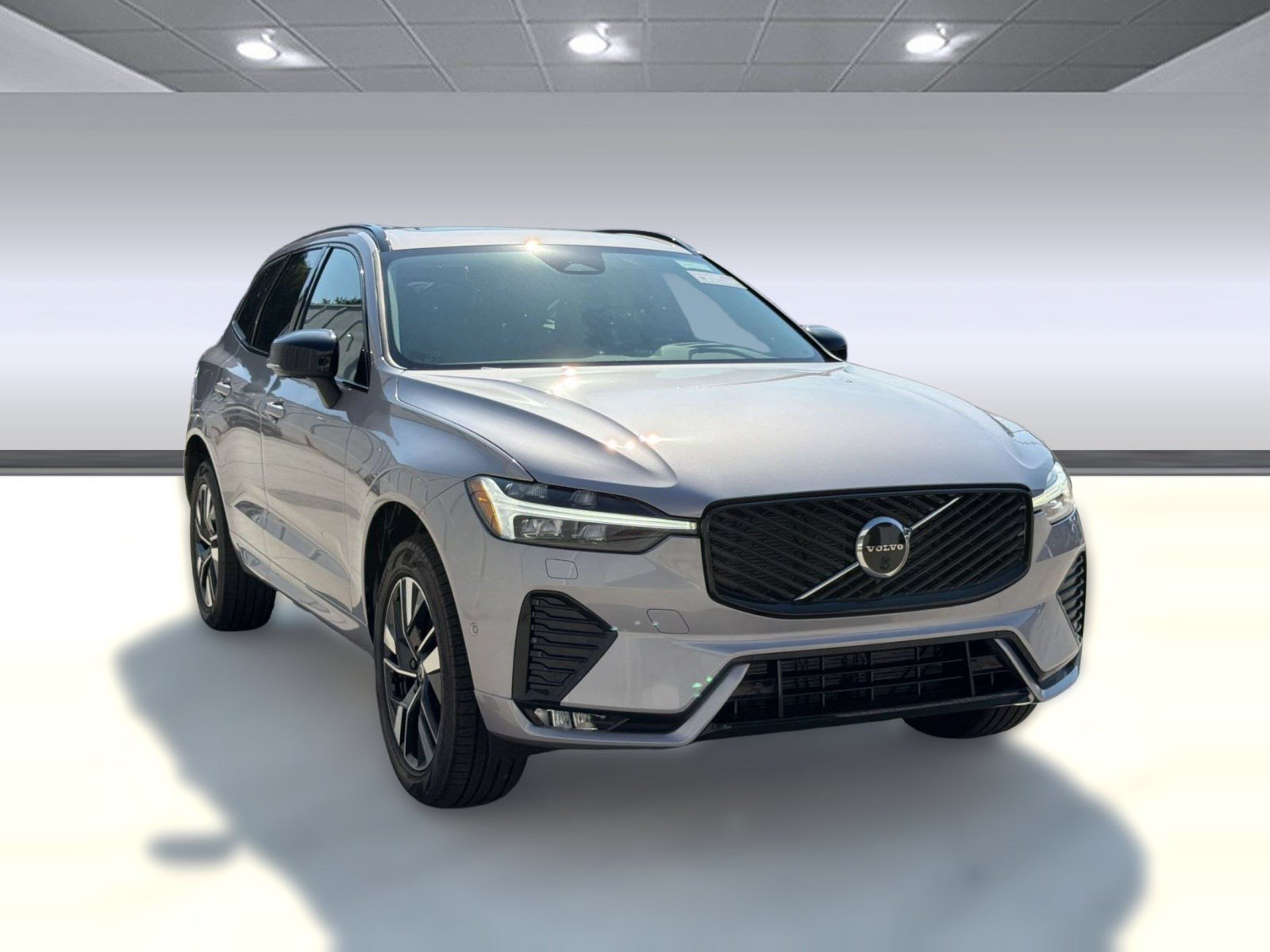 New 2026 Volvo XC60 B5 Plus w/ Climate Package AWD/4WD image 7