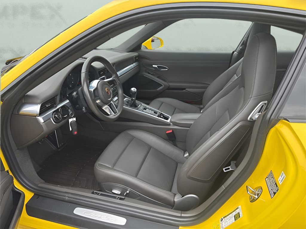 Used 2018 Porsche 911 Carrera image 9