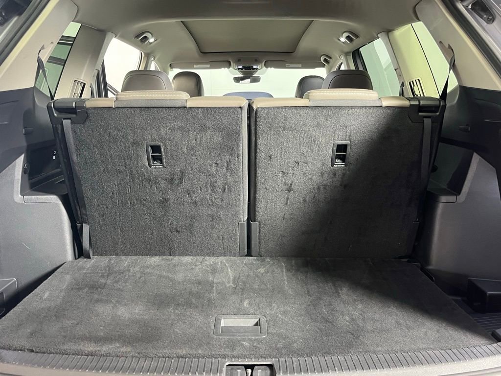Used 2025 Volkswagen Atlas SEL image 39