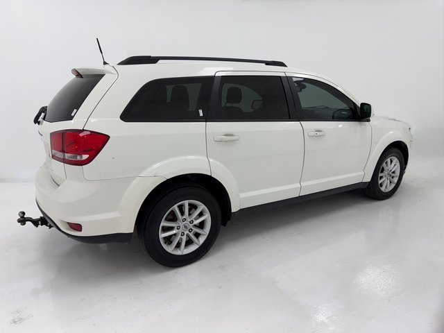 Used 2019 Dodge Journey SE image 41
