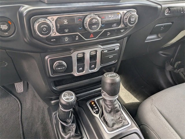 Used 2020 Jeep Wrangler Sport image 15