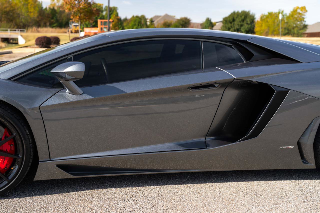 Used 2014 Lamborghini Aventador LP 700-4 AWD/4WD image 20