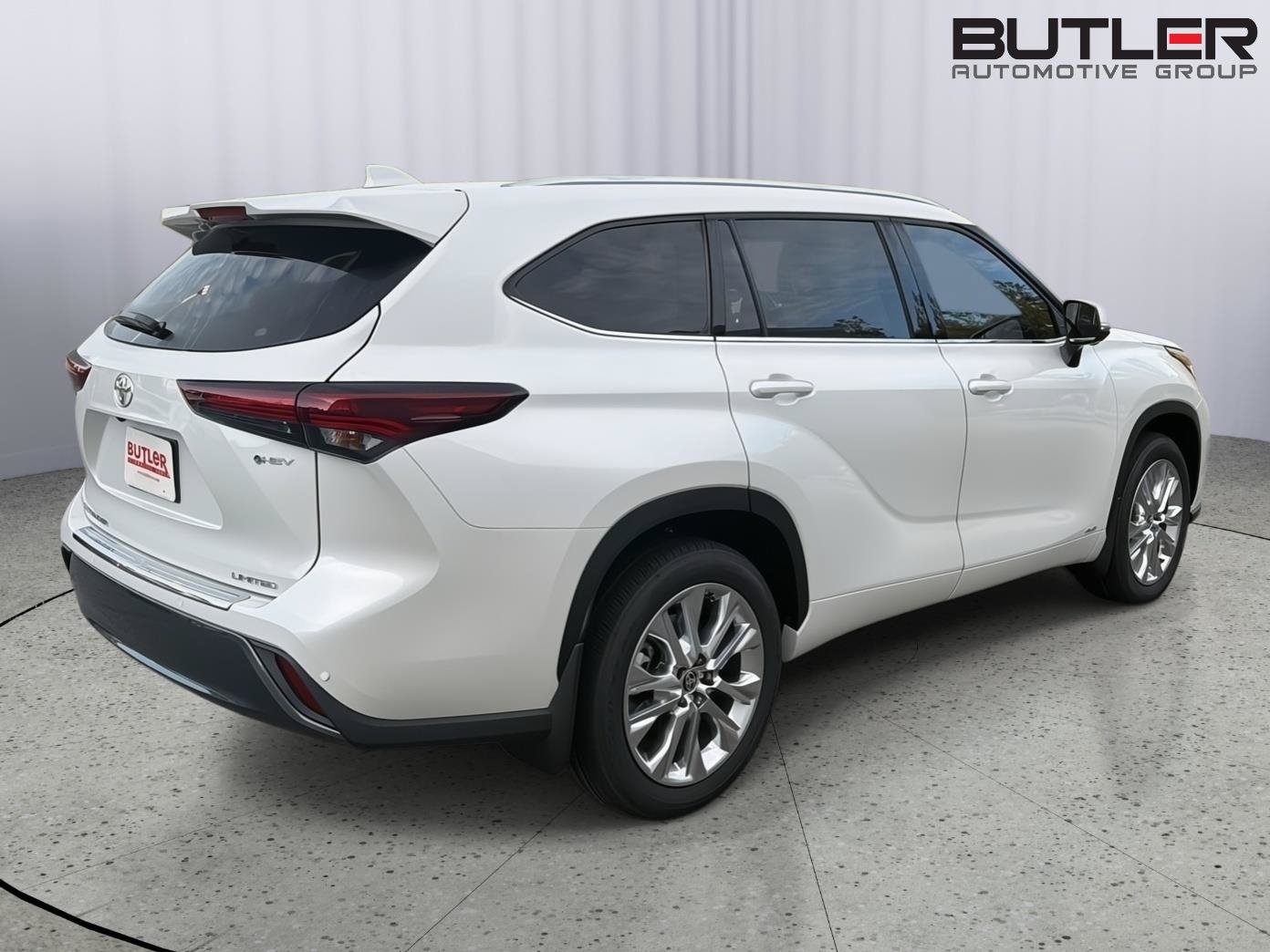 New 2026 Toyota Highlander Limited AWD/4WD image 6