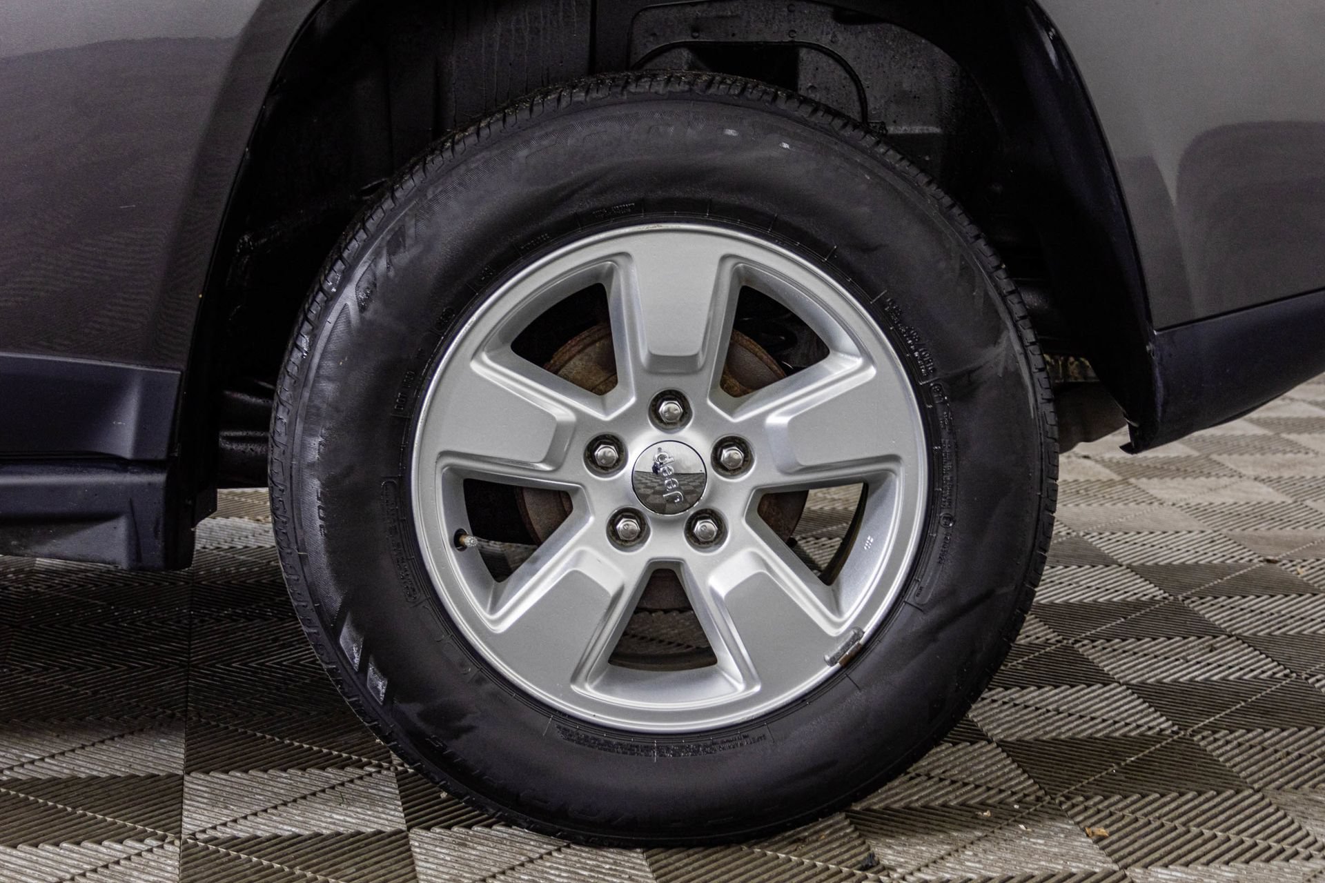 Used 2016 Jeep Compass Sport w/ Power Value Group FWD image 47