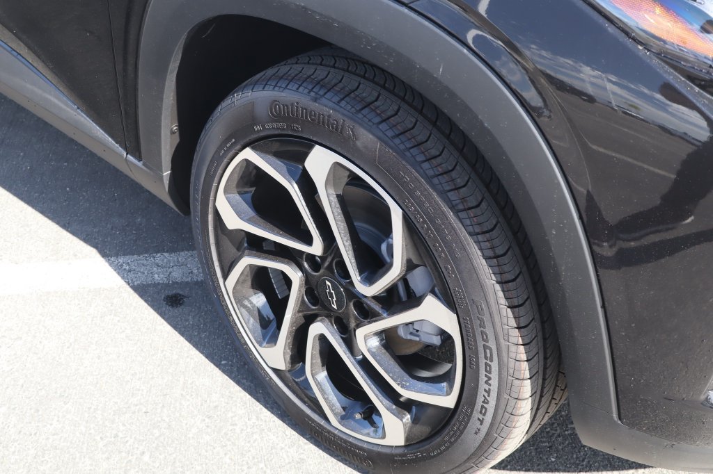 New 2026 Chevrolet Trax RS w/ Driver Confidence Package FWD image 11