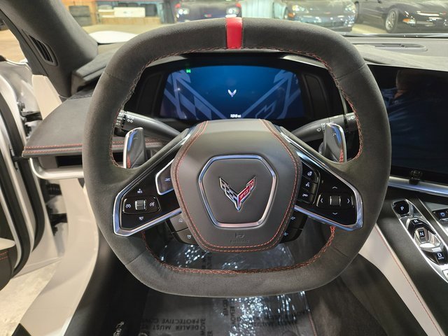 Used 2023 Chevrolet Corvette Stingray Premium Cpe w/ Z51 Performance Package image 13