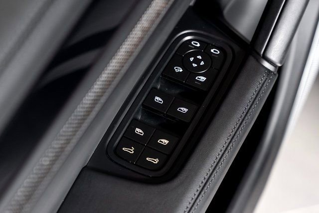 Certified 2025 Porsche Cayenne GTS image 64