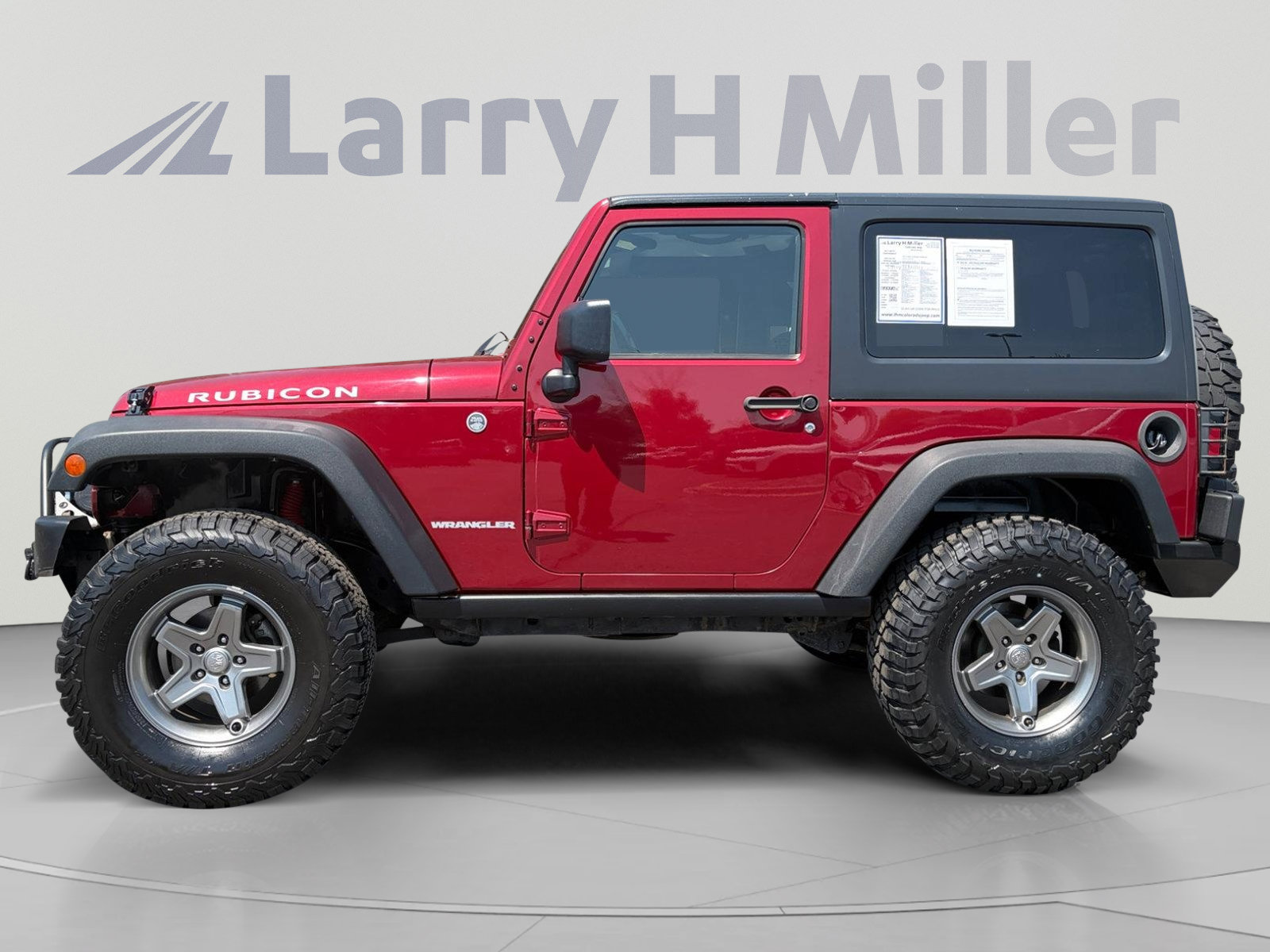 Used 2013 Jeep Wrangler Rubicon w/ Dual Top Group AWD/4WD image 2