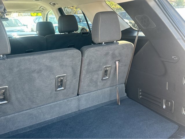 Used 2020 Chevrolet Traverse LS w/ LPO, Black Accent Package image 19