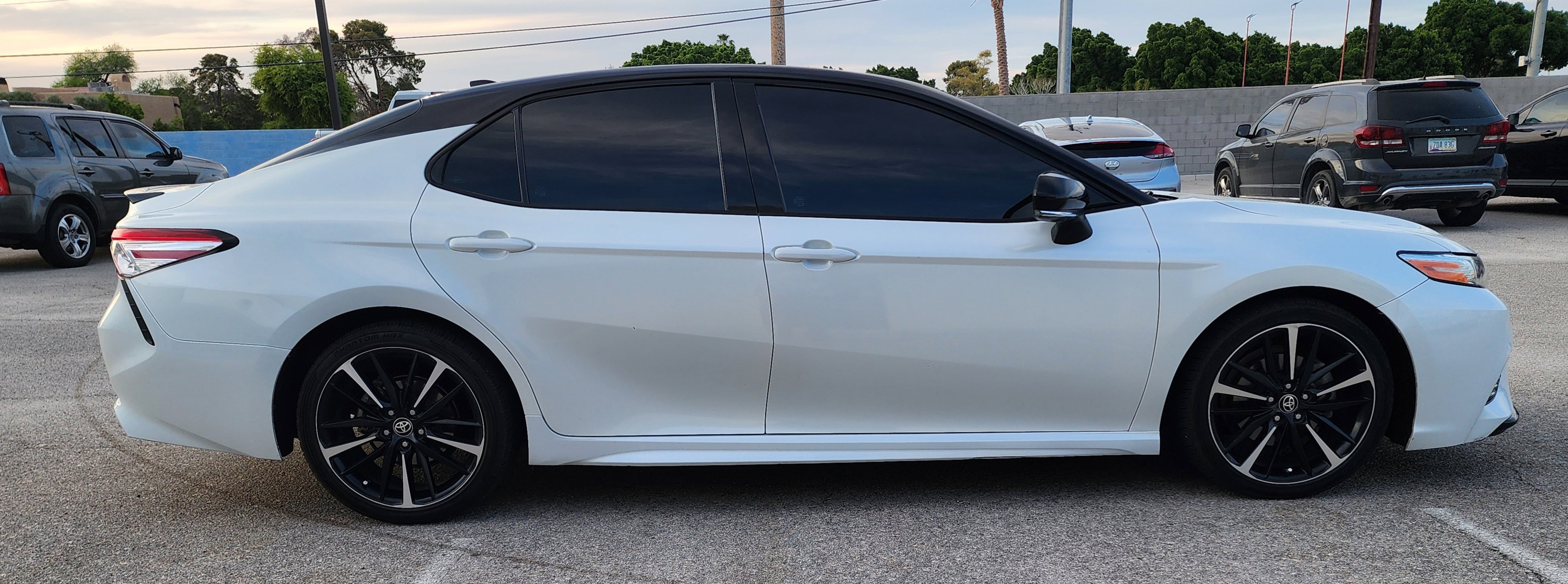 Used 2020 Toyota Camry XSE w/ Driver Assist Package FWD image 4