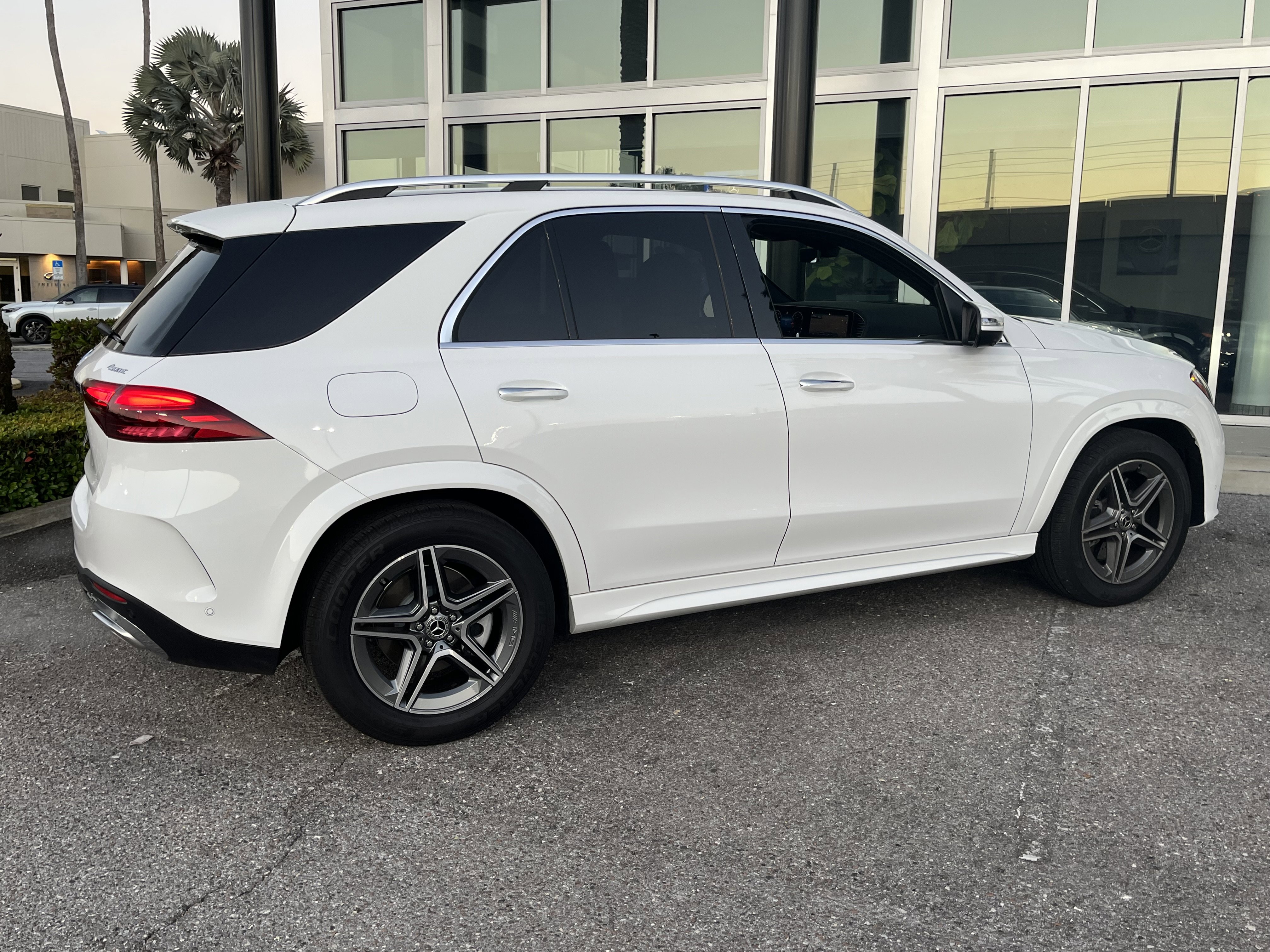 New 2026 Mercedes-Benz GLE 580 4MATIC image 5