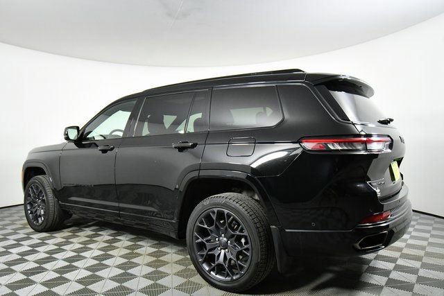 Used 2023 Jeep Grand Cherokee L Summit w/ High Altitude Package image 14