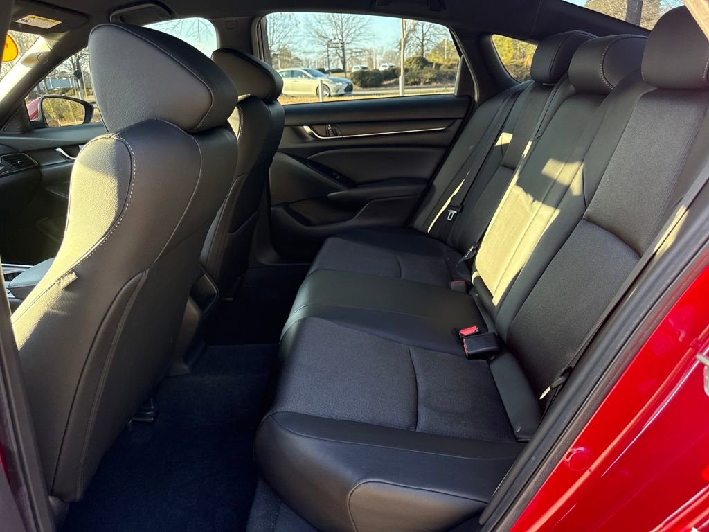 Used 2019 Honda Accord Sport image 26