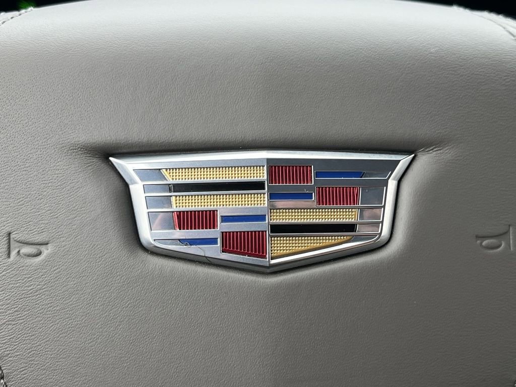Used 2022 Cadillac Escalade ESV Premium Luxury Platinum w/ Heavy-Duty Trailer Package image 43