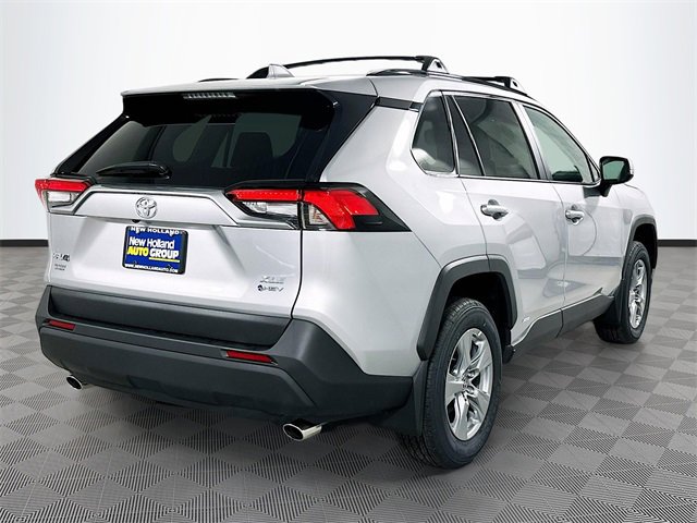 New 2025 Toyota RAV4 XLE image 4