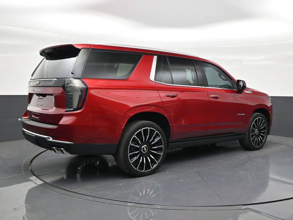 Used 2025 Chevrolet Tahoe High Country AWD/4WD image 5