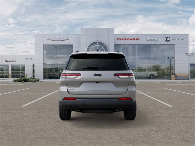 New 2025 Jeep Grand Cherokee L Altitude image 7
