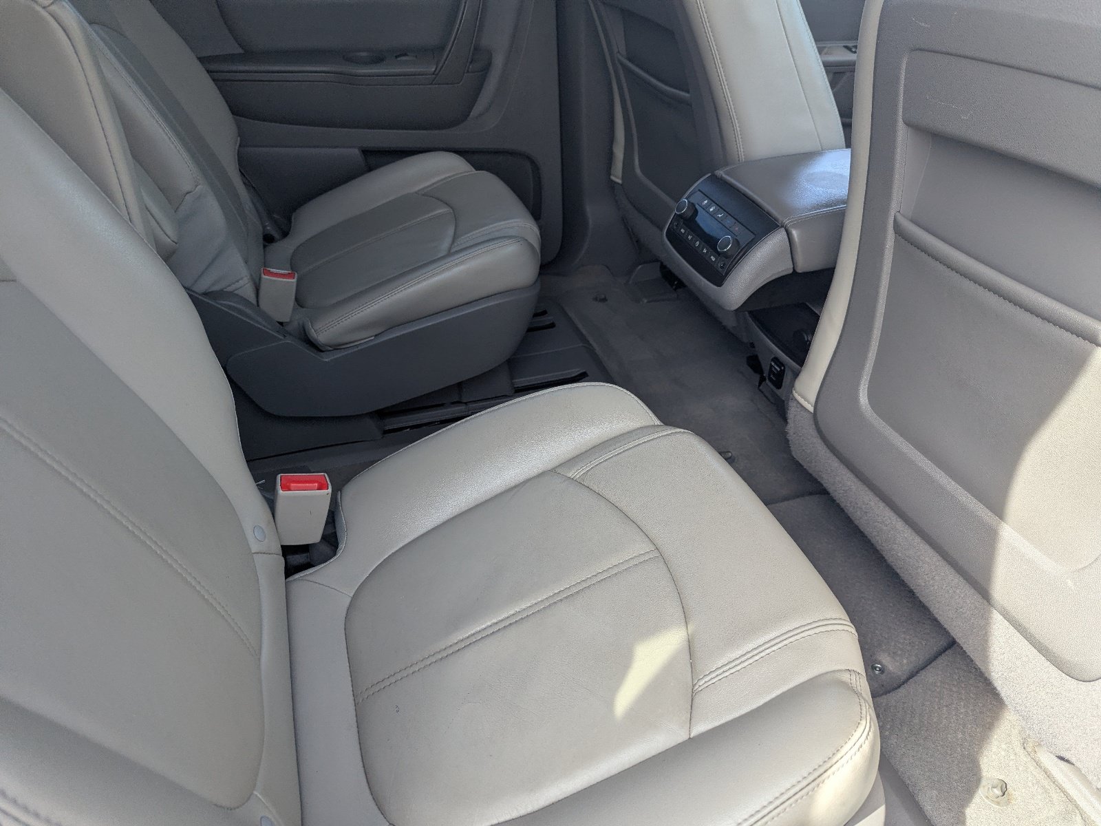 Used 2015 Chevrolet Traverse LT AWD/4WD image 14