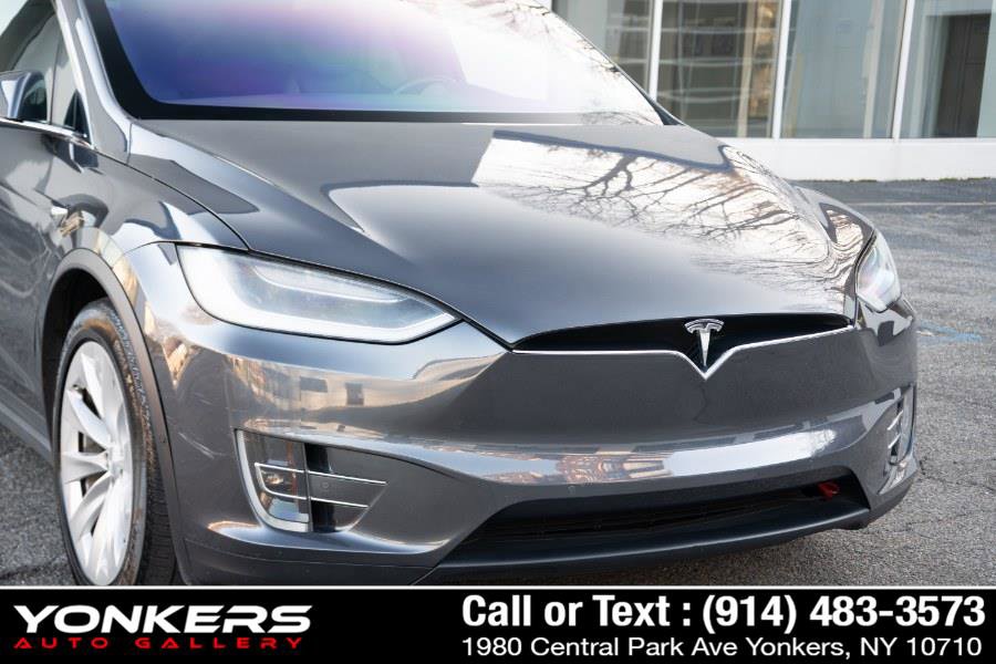 Used 2017 Tesla Model X 100D image 10