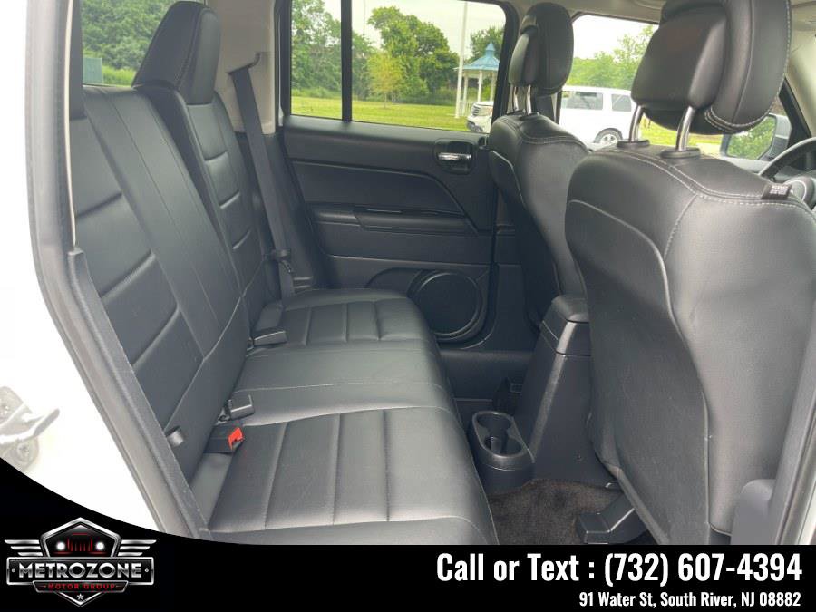 Used 2015 Jeep Patriot High Altitude AWD/4WD image 17