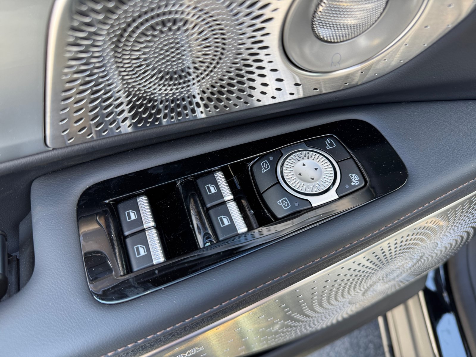 New 2026 Lincoln Nautilus Reserve AWD/4WD image 20