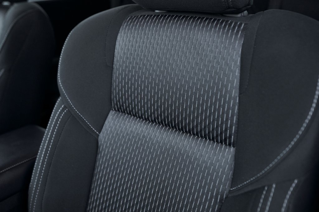 Used 2025 Mitsubishi Outlander ES image 35