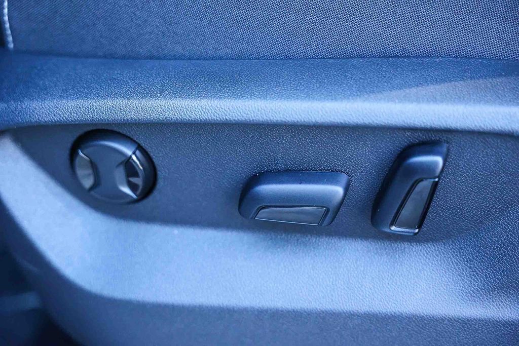 New 2026 Volkswagen Atlas SE image 34