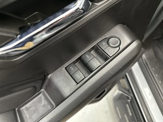 Used 2023 Chevrolet Colorado LT w/ LT Convenience Package II AWD/4WD image 18