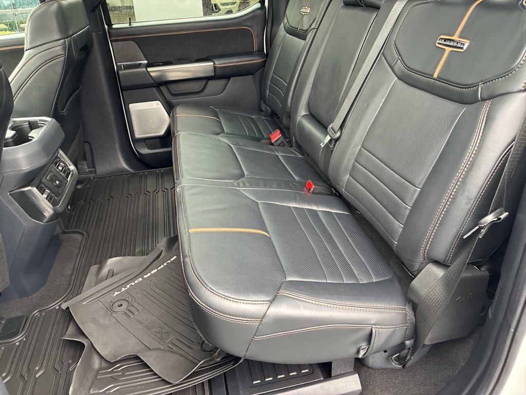 Used 2024 Ford F250 Platinum image 26