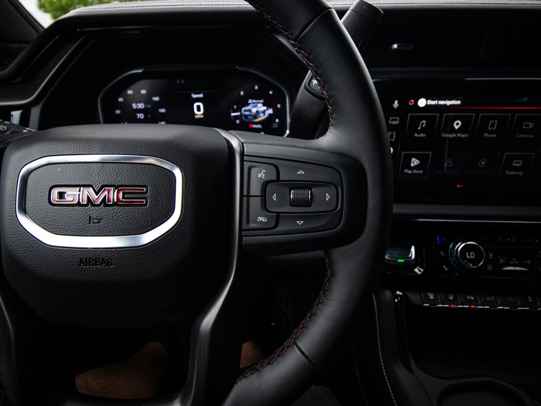 Used 2026 GMC Sierra 2500 AT4X w/ LPO, Black Badging Package AWD/4WD image 20