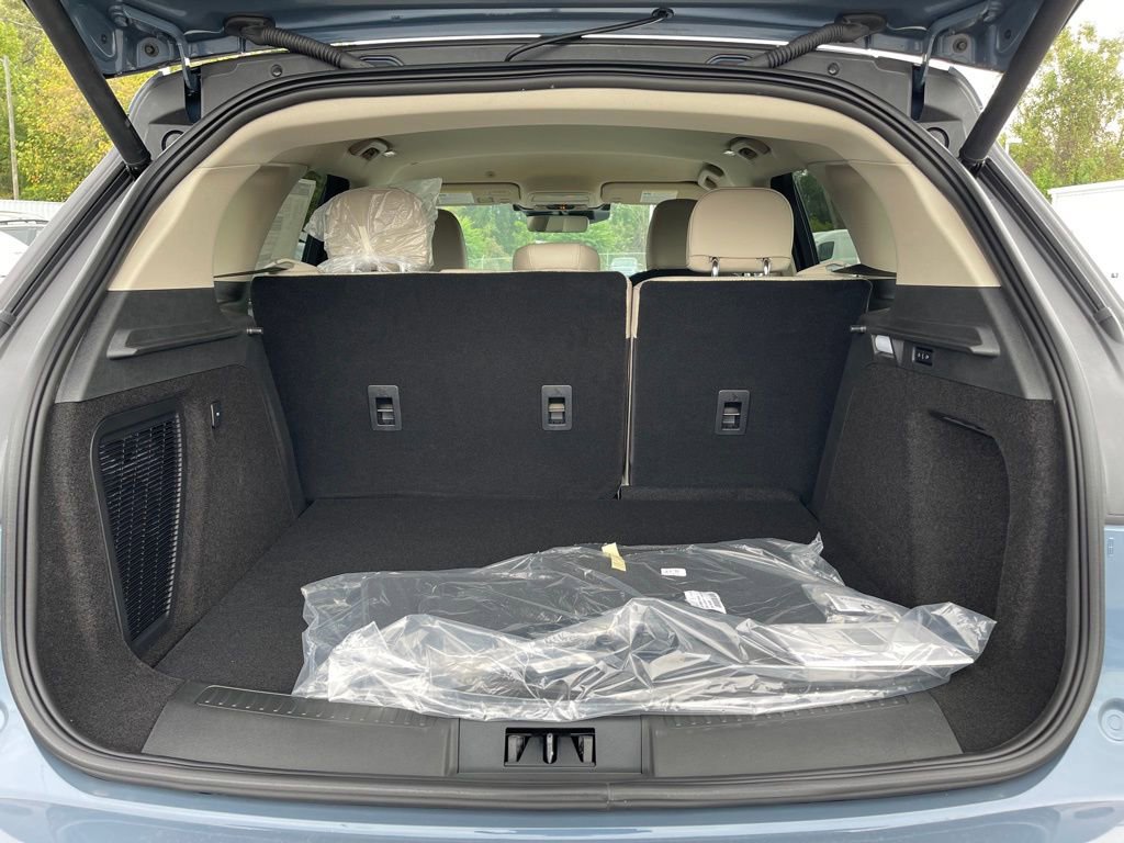 New 2026 Lincoln Corsair Premiere image 23