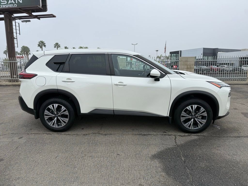 Certified 2023 Nissan Rogue SV image 7