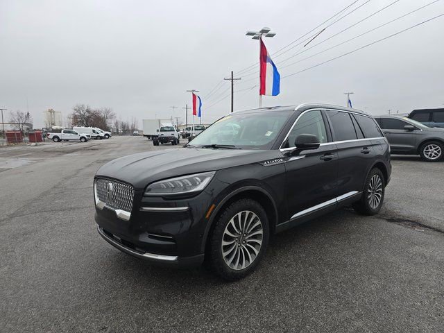 Used 2024 Lincoln Aviator Reserve image 8
